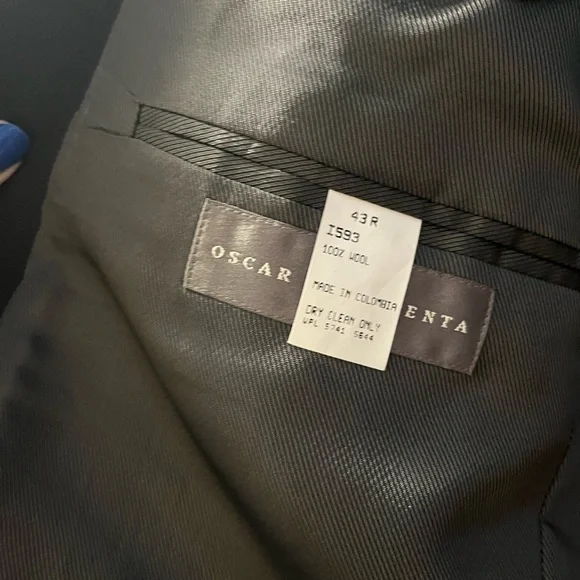 Oscar De La Renta Navy Blue Sport Coat - Picture 3 of 4